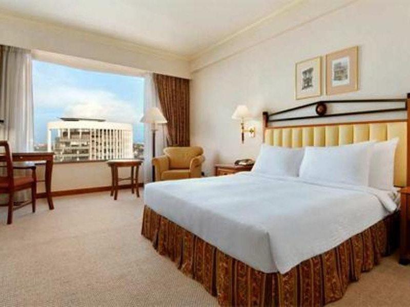 Hilton Petaling Jaya Hotel Kamer foto A room at the hotel